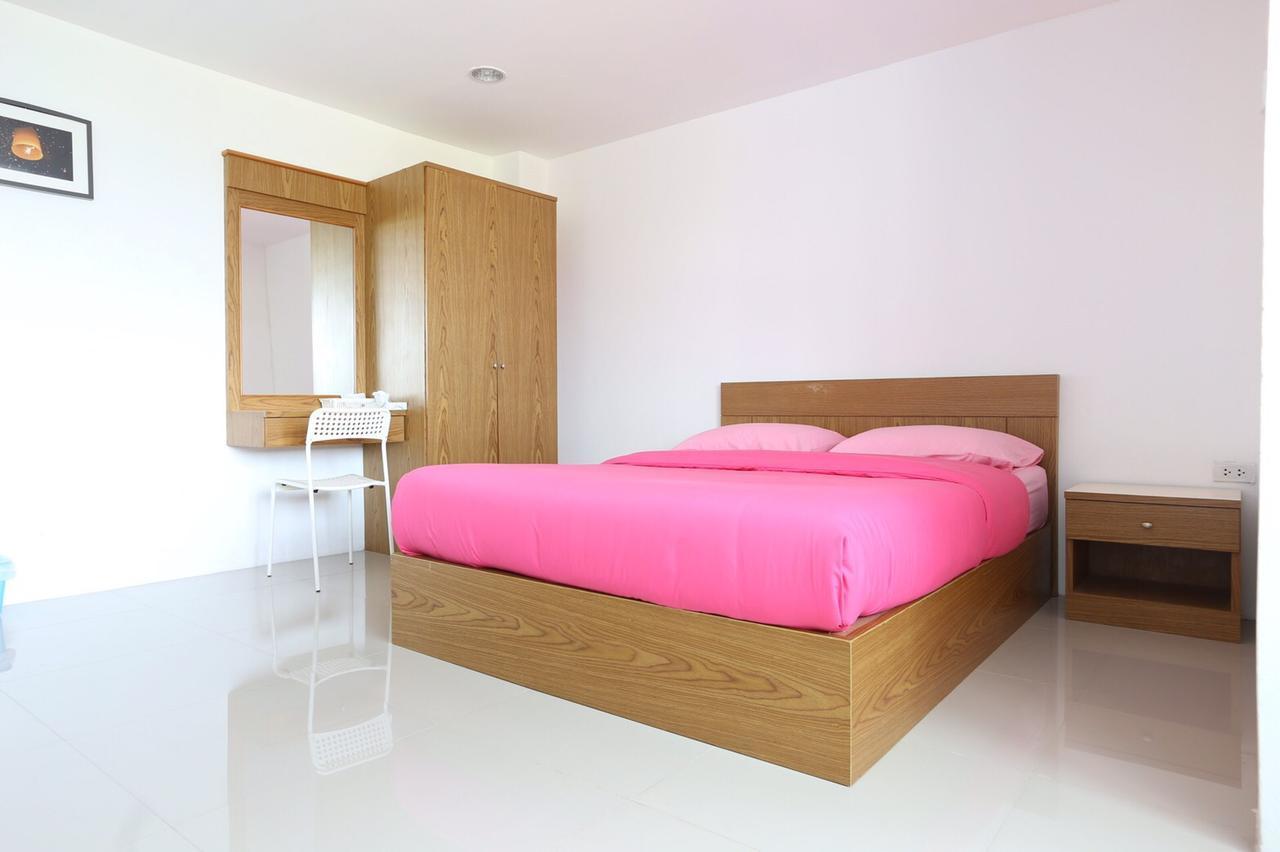 Chamnan Residence Hat Yai Bagian luar foto
