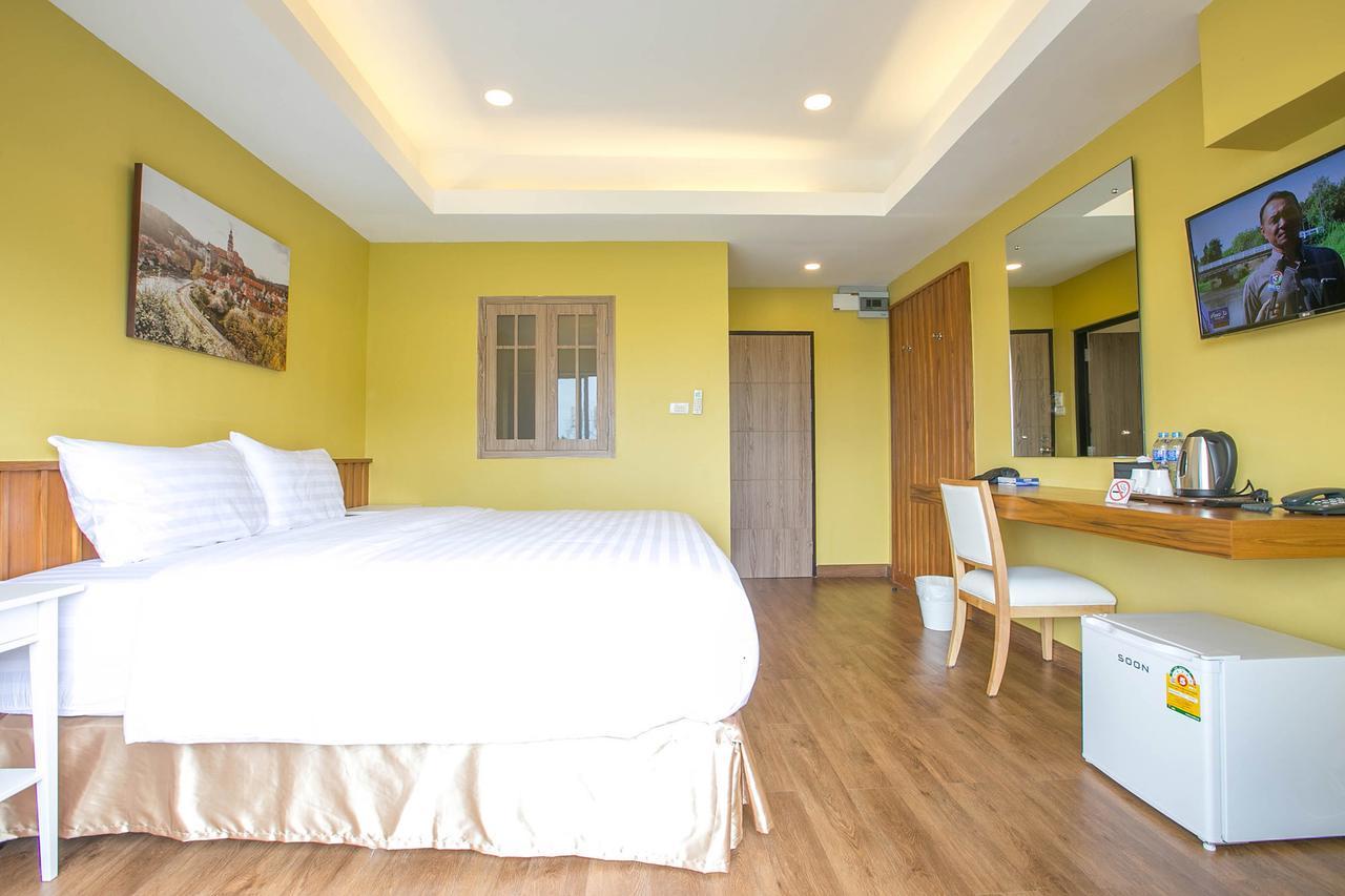 Chamnan Residence Hat Yai Bagian luar foto